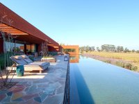 villas